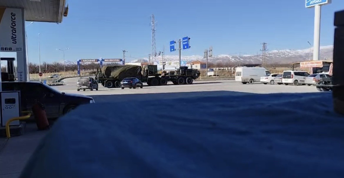 Malatya’ya konuşlandırılacak patriot için sevkiyatlar sürüyor 5 malatyaya konuslandirilacak patriot icin sevkiyatlar suruyor 1 OZS8A4Ui
