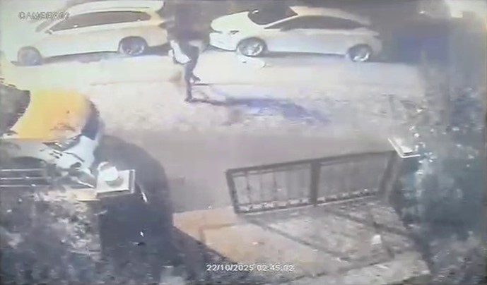 Maltepe’de yaşanan dehşetin görüntüleri ortaya çıktı 6 maltepede yasanan dehsetin goruntuleri ortaya cikti 2 Vaa3Ofpk