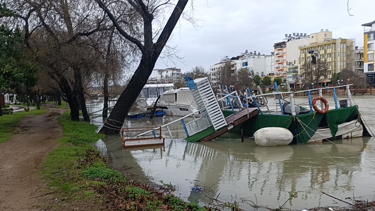 manavgat irmaginda yagmur alarmi 7 38uRPbOr