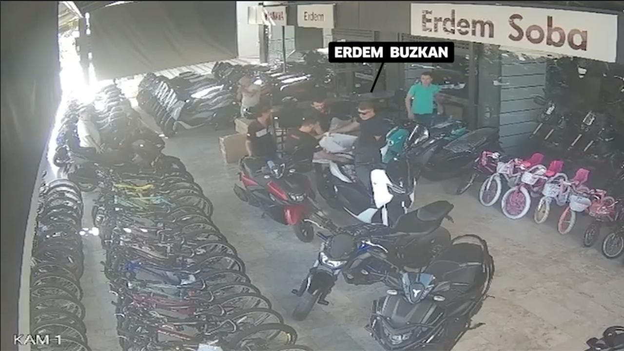 manavgat onceki donem belediye baskani sozen hakkinda ifadelerde sok suclamalar para alisverisi guvenlik kamerasinda KYh8KBbg