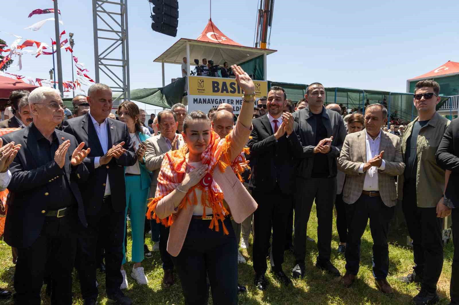 manavgatta baspehlivanlik kemeri feyzullah akturkun 11 J6Cz2I4p
