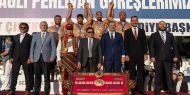 manavgatta-baspehlivanlik-kemeri-feyzullah-akturkun-kDNQTnUb.jpg