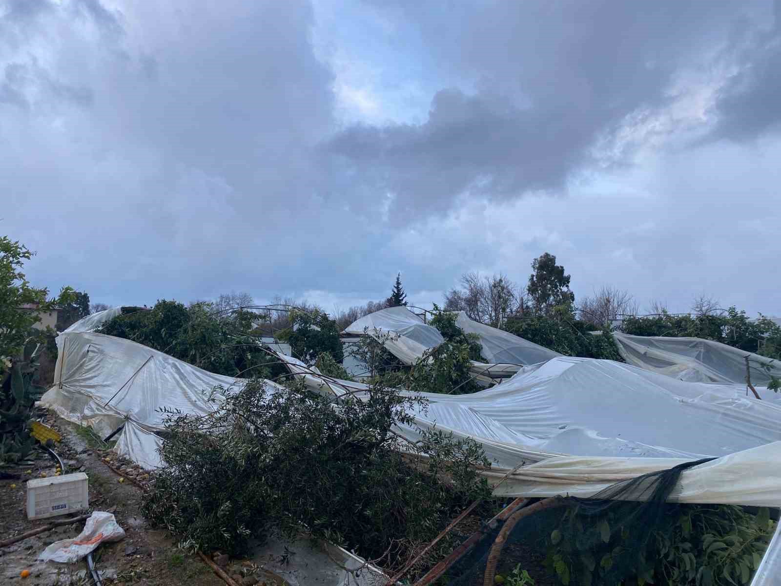 manavgatta hortum uc mahalleyi harabeye cevirdi 6 8QPhUDHh
