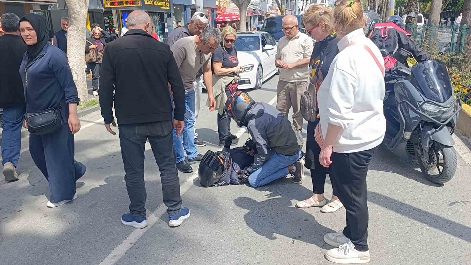 manavgatta korkutan kazada surucu kask sayesinde hayatta kaldi 6