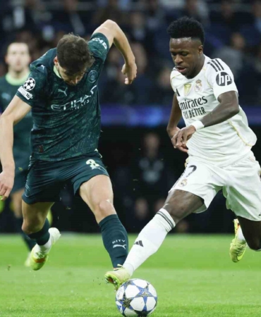 manchester-city-real-madridi-deplasmanda-yendi-BP9V3zpD.jpg