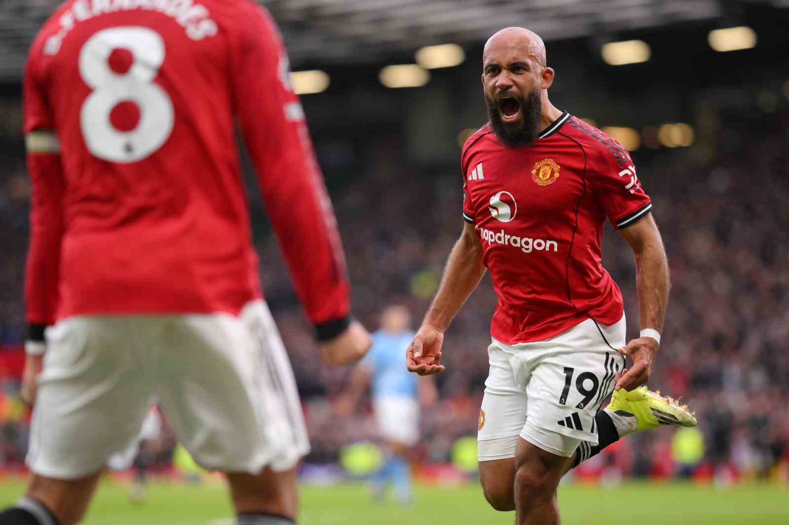 manchester derbisinde kazanan kirmizilar oldu 1 baVMXwpq