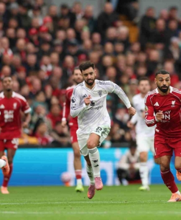 manchester-united-liverpool-deplasmaninda-galip-xiN7G2cI.jpg