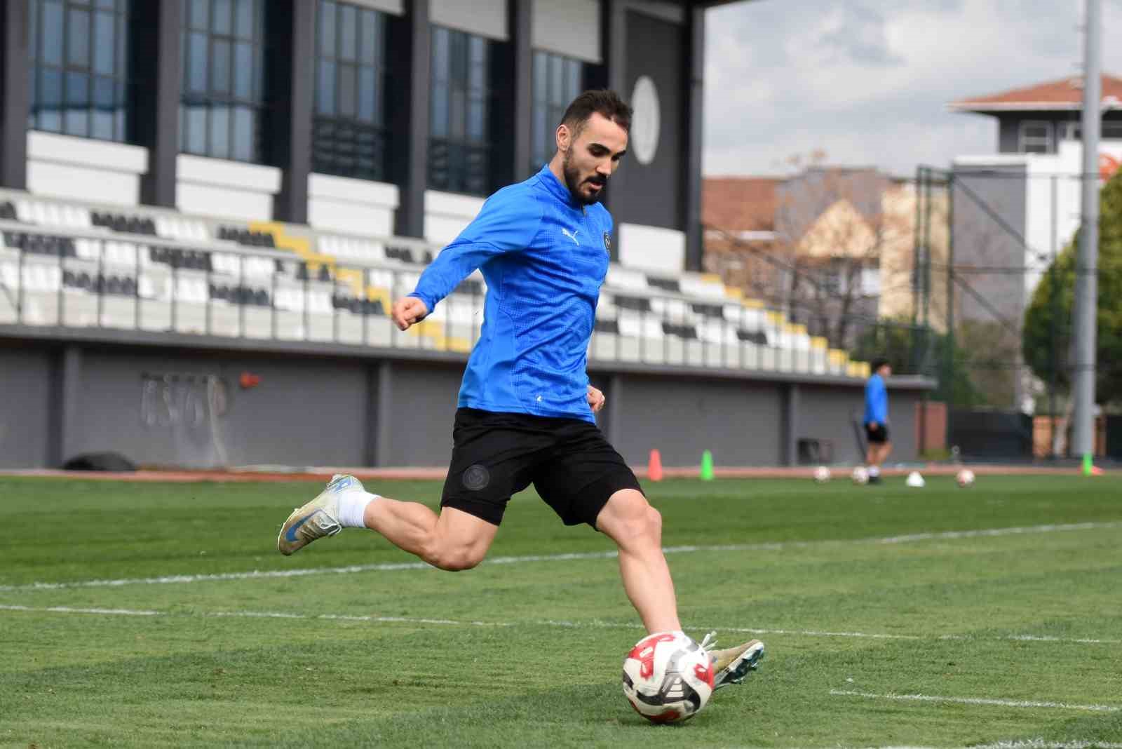 manisa fk boluspor maci hazirliklarini surdurdu 2 JQcbLzau