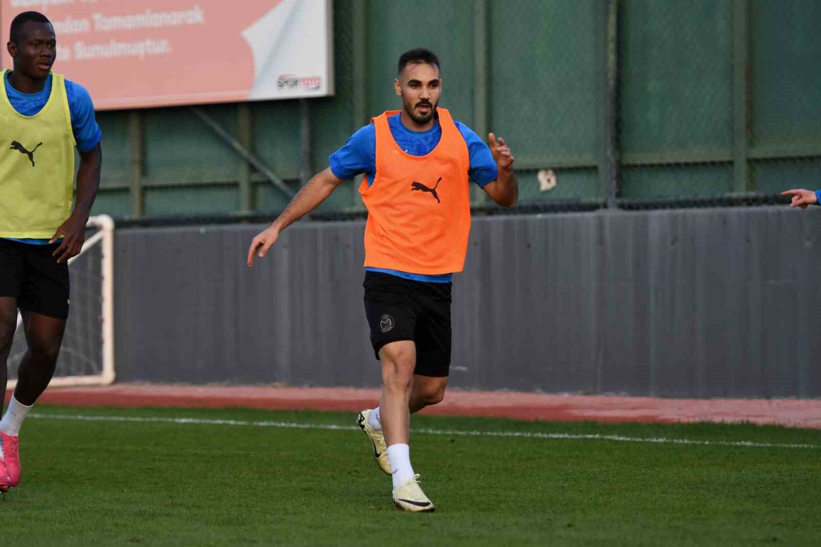 manisa fkda dalci ile ilk antrenman 3