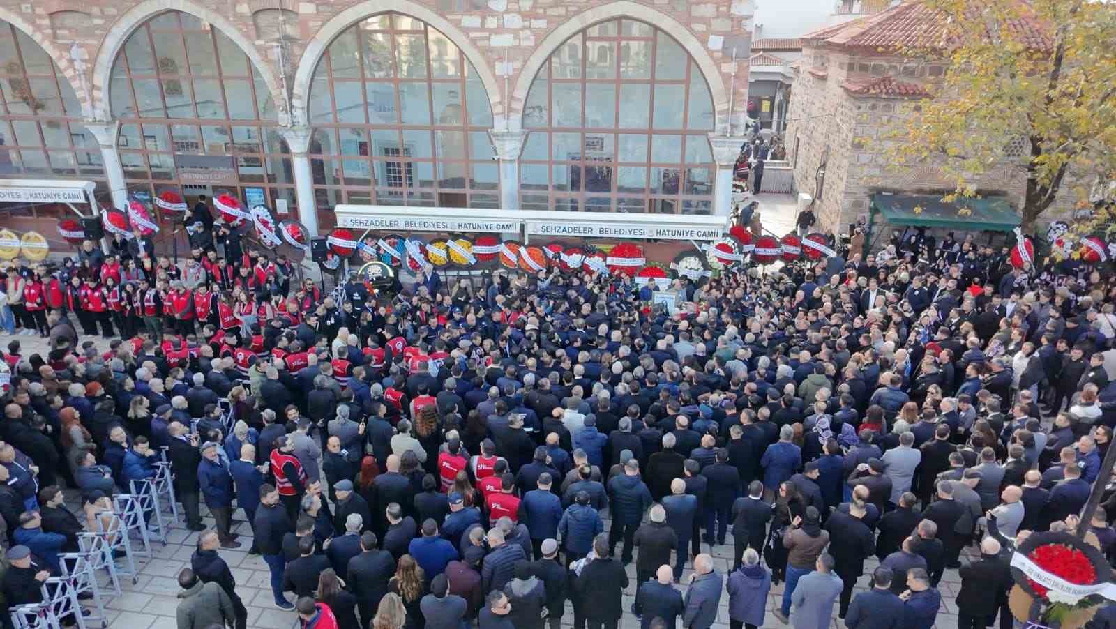 manisa ilk kadin baskanina agladi 2 qEkkXcat