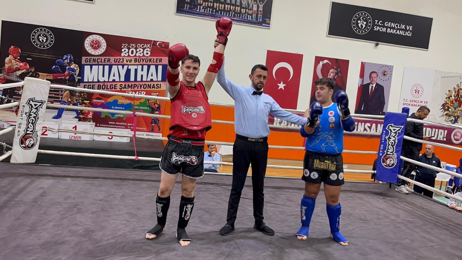 manisa muaythaide egeye damga vurdu 1 SVH7Hpcz