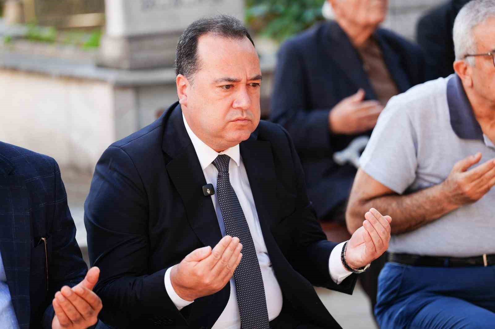 manisa tarzani ahmet bedevi dualarla anildi 3 fIwzhIVS