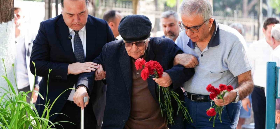 manisa-tarzani-ahmet-bedevi-dualarla-anildi-WKU1qYcV.jpg