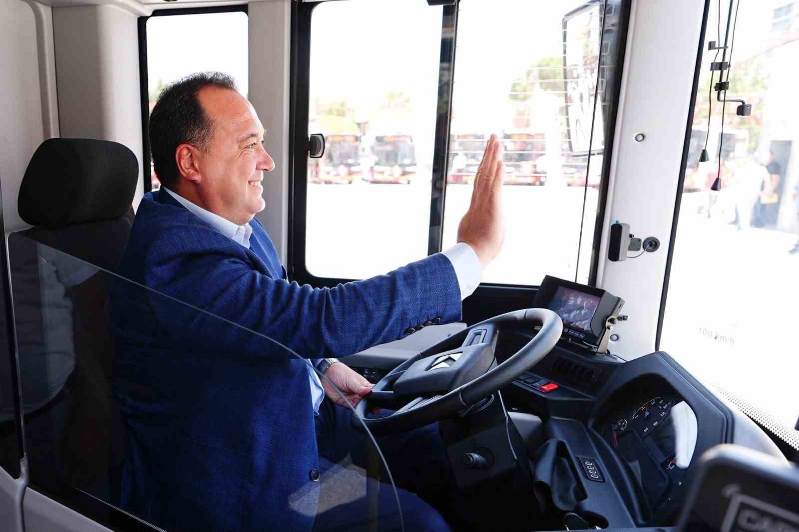 manisa ulasim filosuna 14 yeni arac 2 LaDK8GVC
