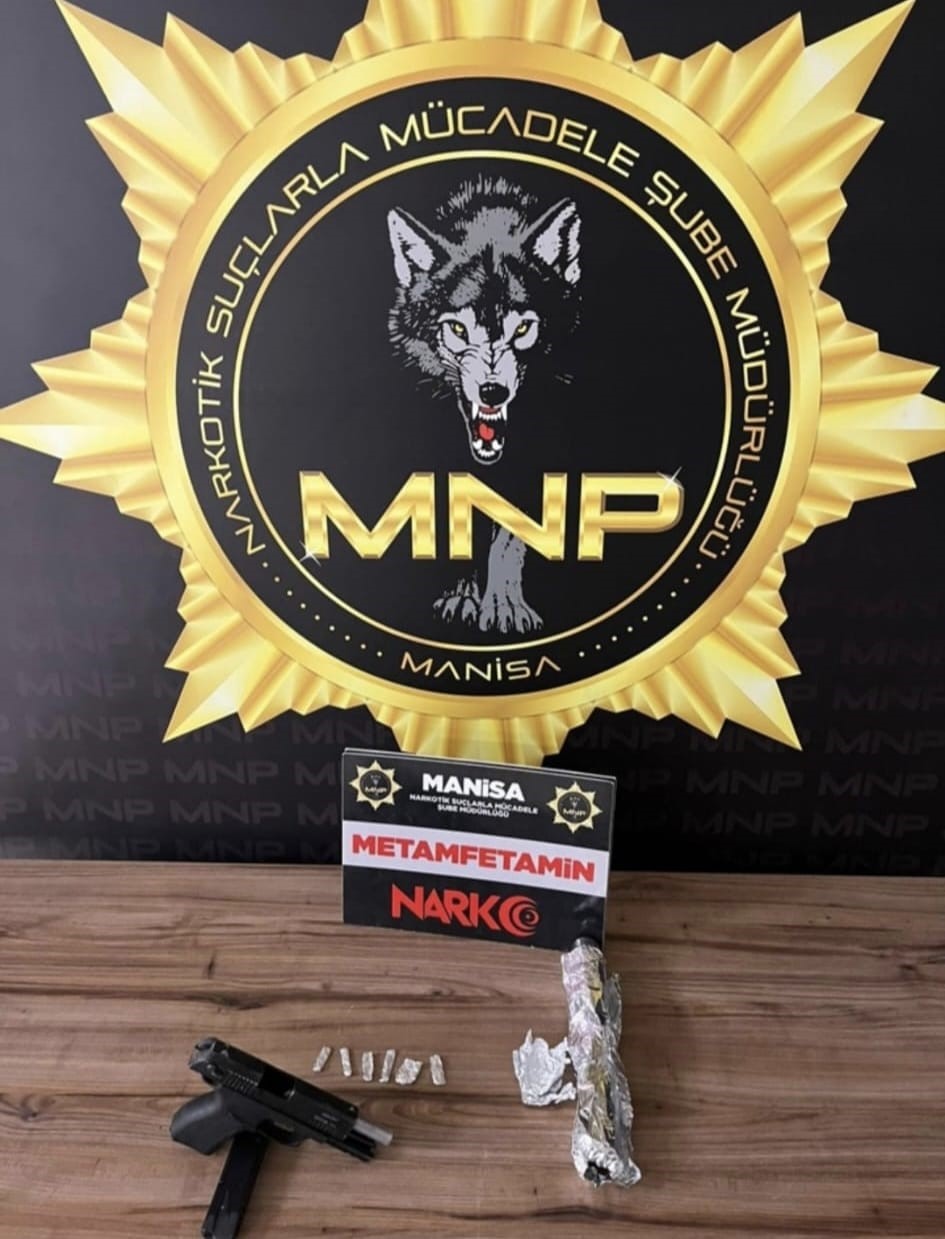 manisada 14 bin 866 adet sentetik hap ele gecirildi 1