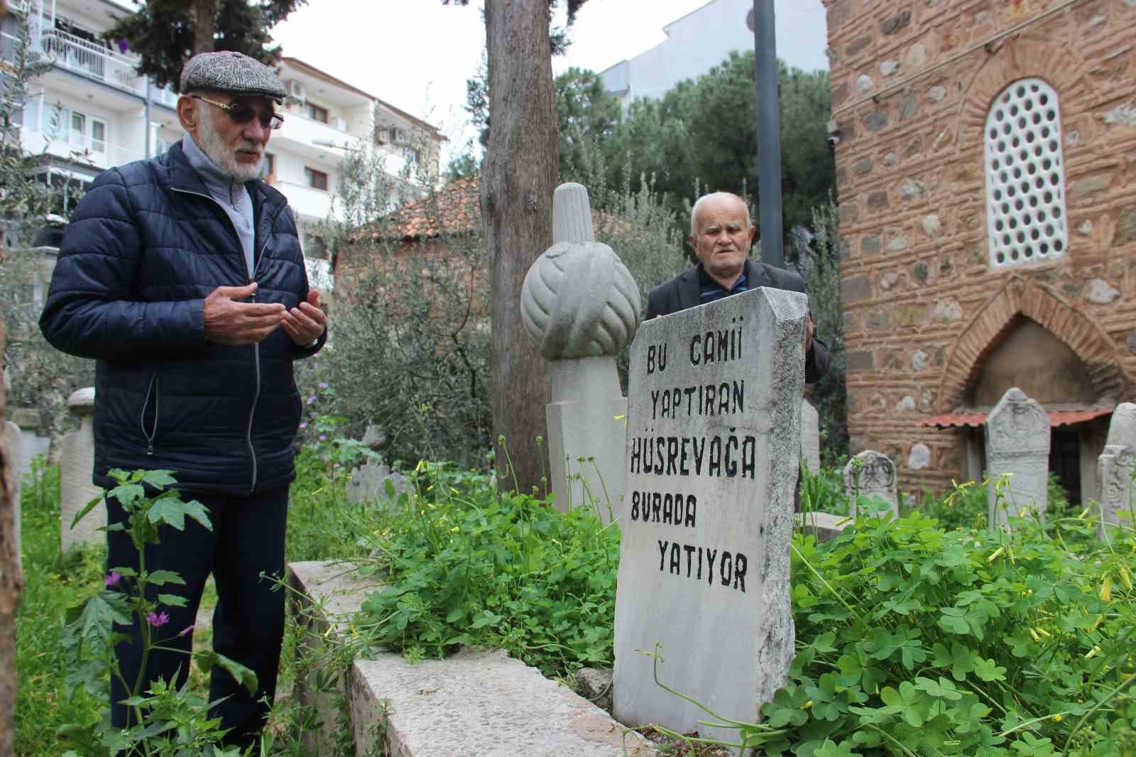 manisada 500 yillik hazireye saygisizlik 8 EMscOu3d