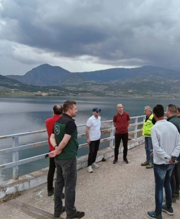 manisada-barajlar-doldu-kapaklar-acildi-5133qymh.jpg