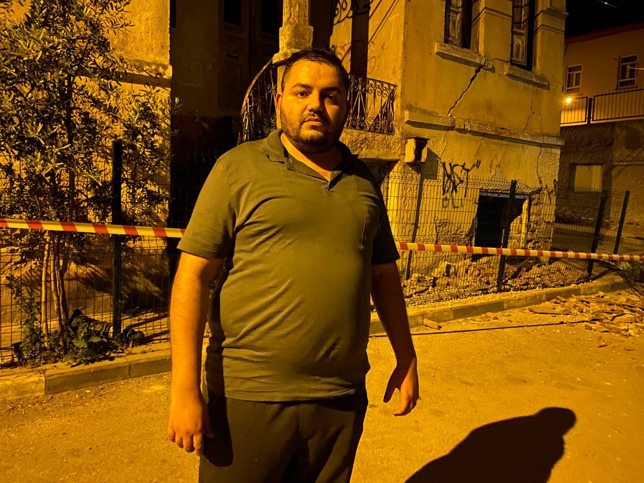 manisada catisi ve duvarlari coken tarihi bina kokuttu 5 T7e1t8Gn