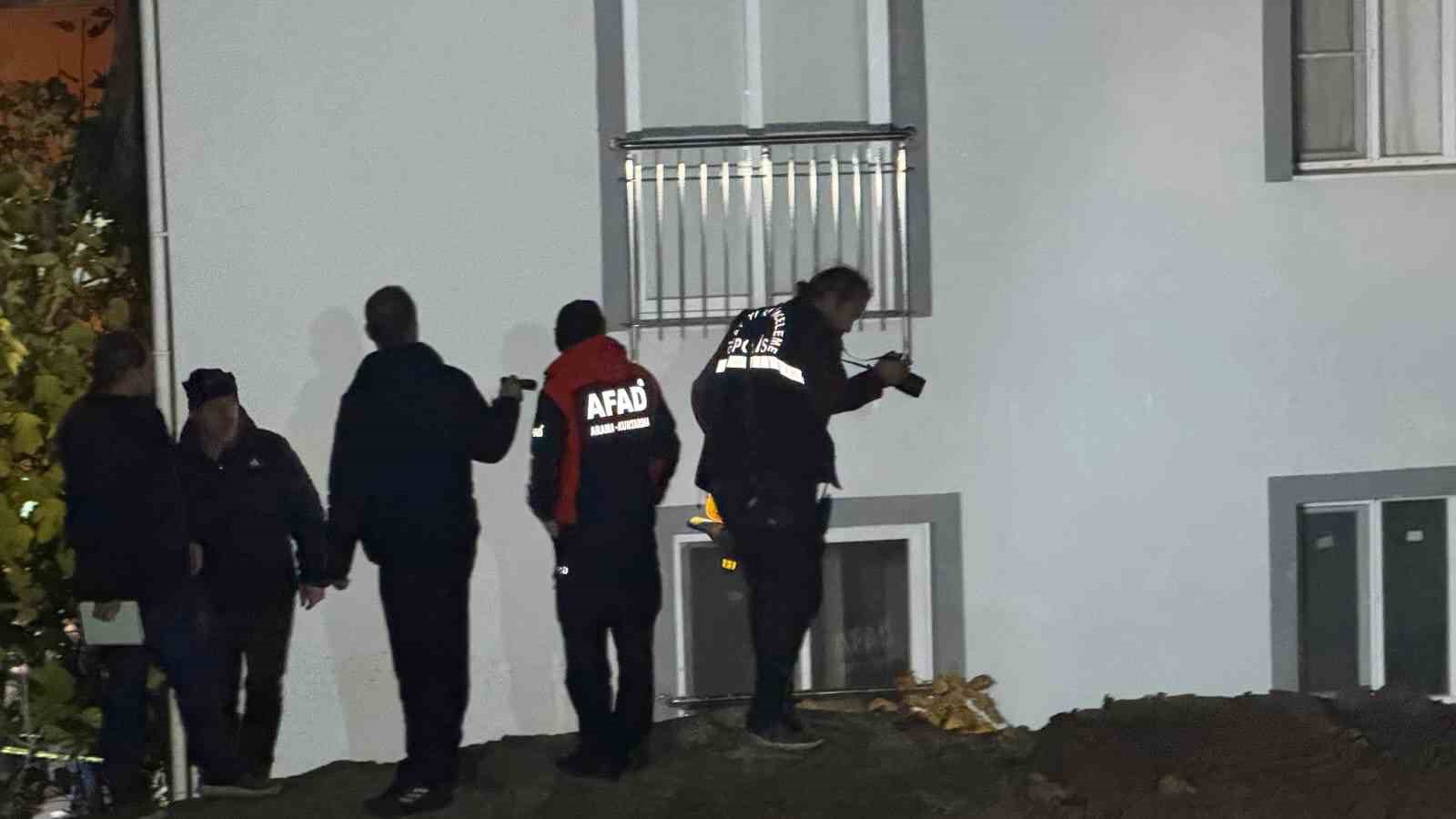 manisada catlak olusan iki bina tahliye edildi 1 Jfsu99zT