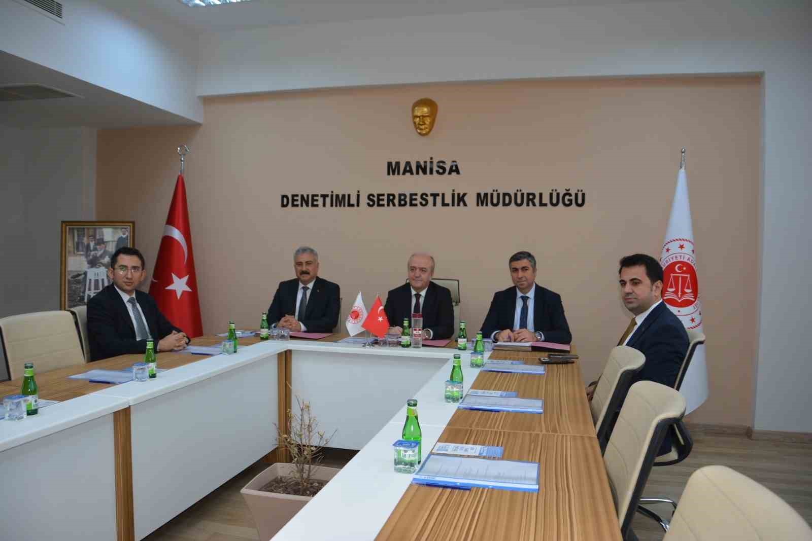 manisada denetimli serbestlikte parmak izi donemi 2 I6MLd3LY