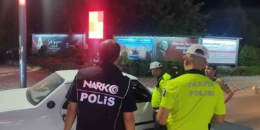 manisada-dev-narko-uygulamasi-15-bin-956-icimlik-uyusturucu-ele-gecirildi-OvCnyD7F.jpg