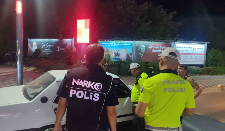 manisada-dev-narko-uygulamasi-15-bin-956-icimlik-uyusturucu-ele-gecirildi-OvCnyD7F.jpg