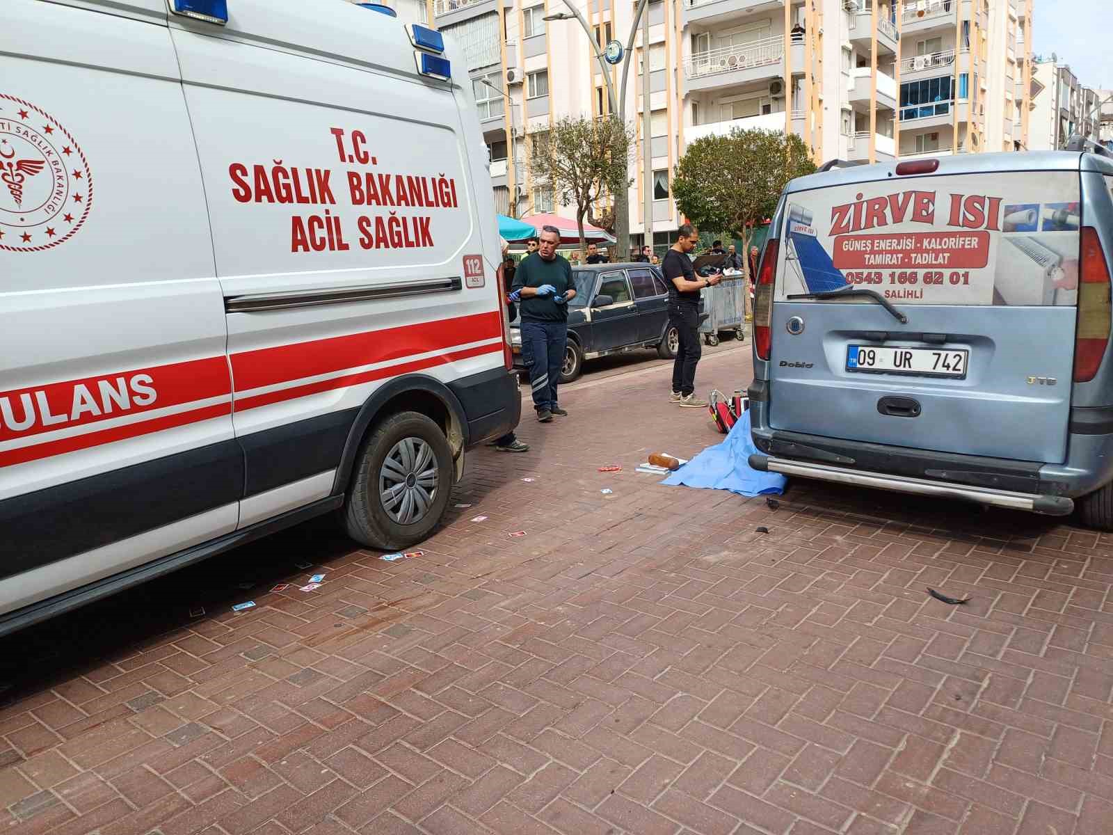 Manisa’da feci kaza: 17 yaşındaki lise öğrencisi hayatını kaybetti 4 manisada feci kaza 17 yasindaki lise ogrencisi hayatini kaybetti 0 yEAZG751