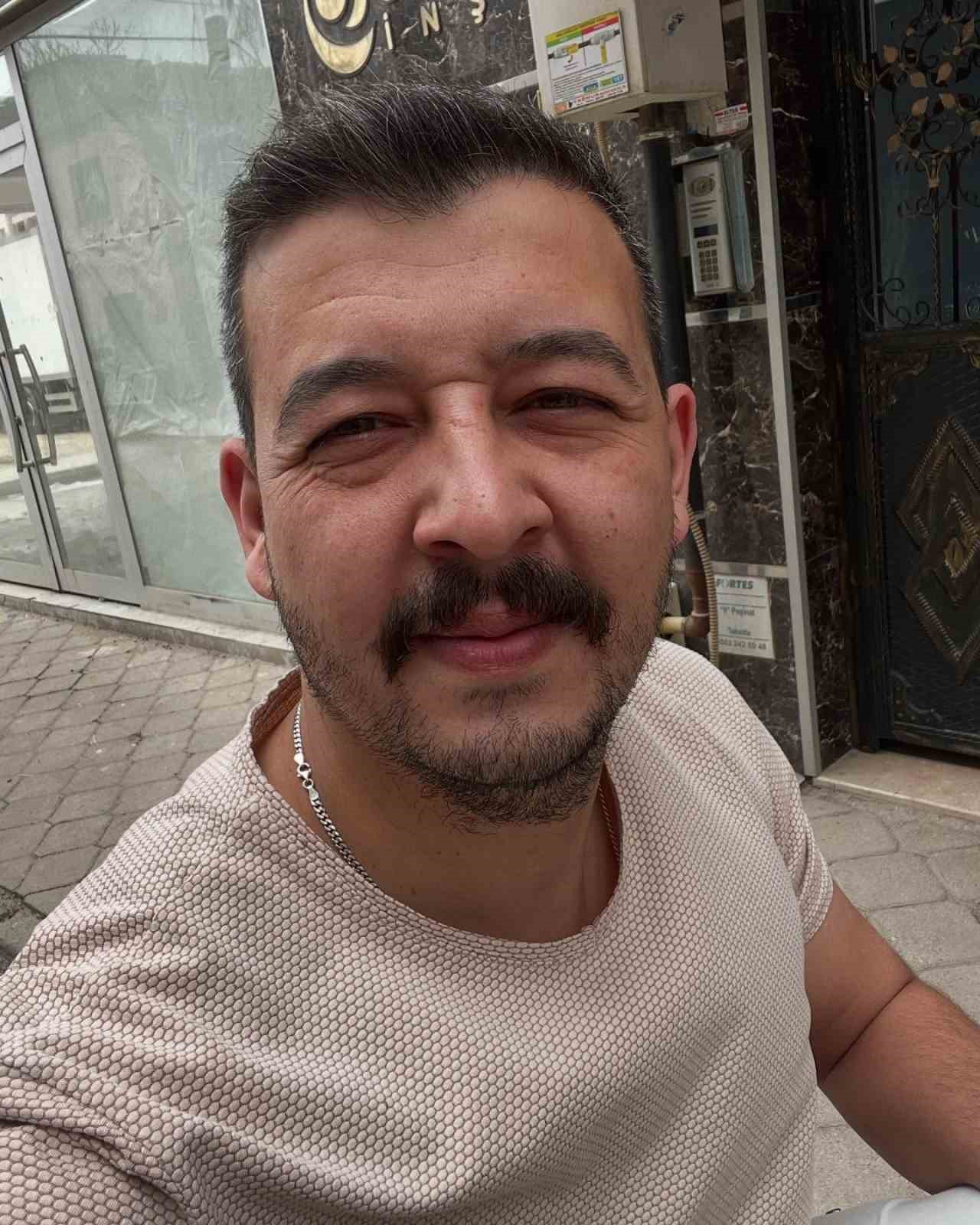 manisada feci kaza 2 olu 5 yarali 17 SkGSWikD