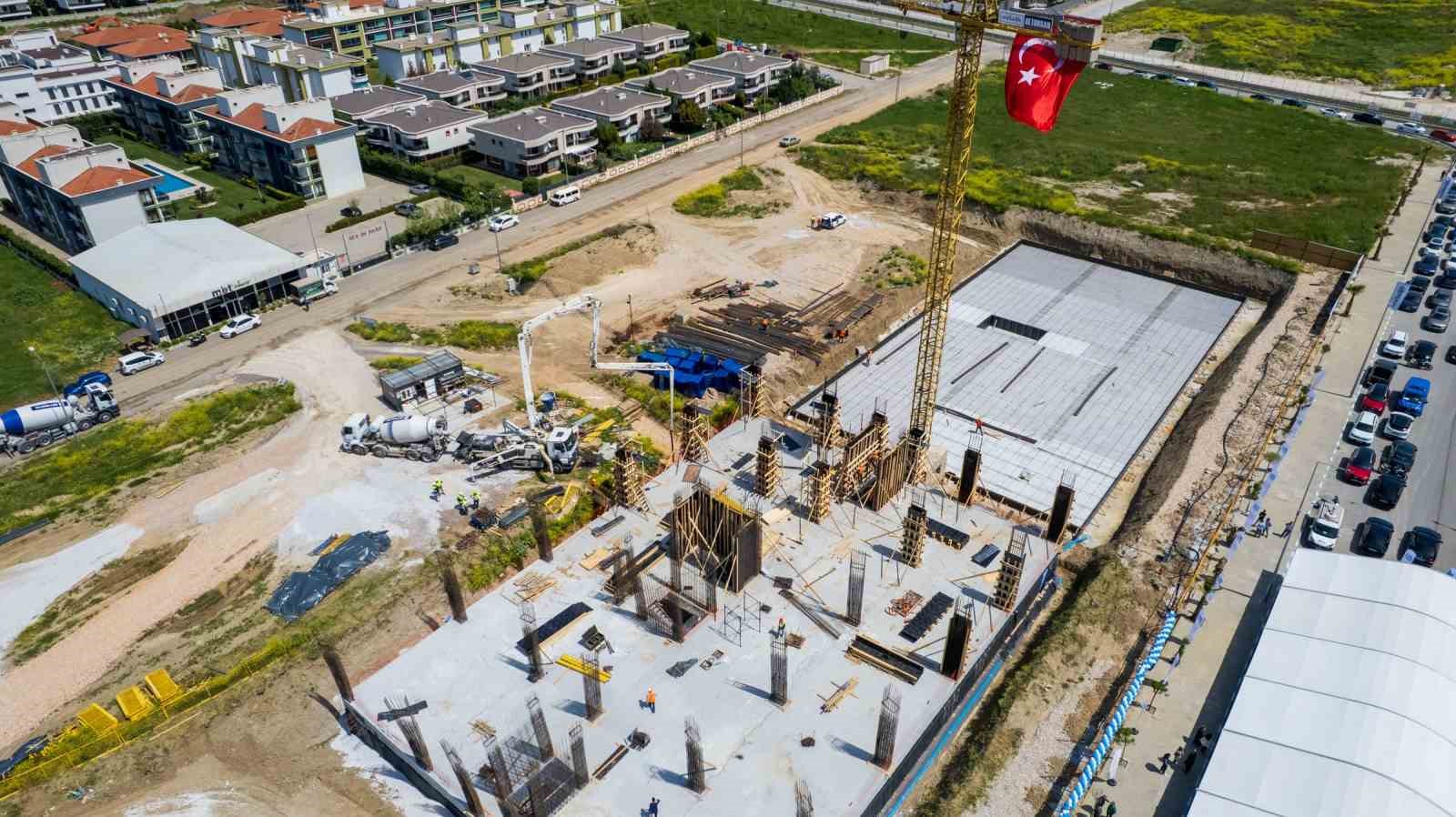 manisada is dunyasinin yeni prestij merkezi worklife icin ilk kazma vuruldu 0