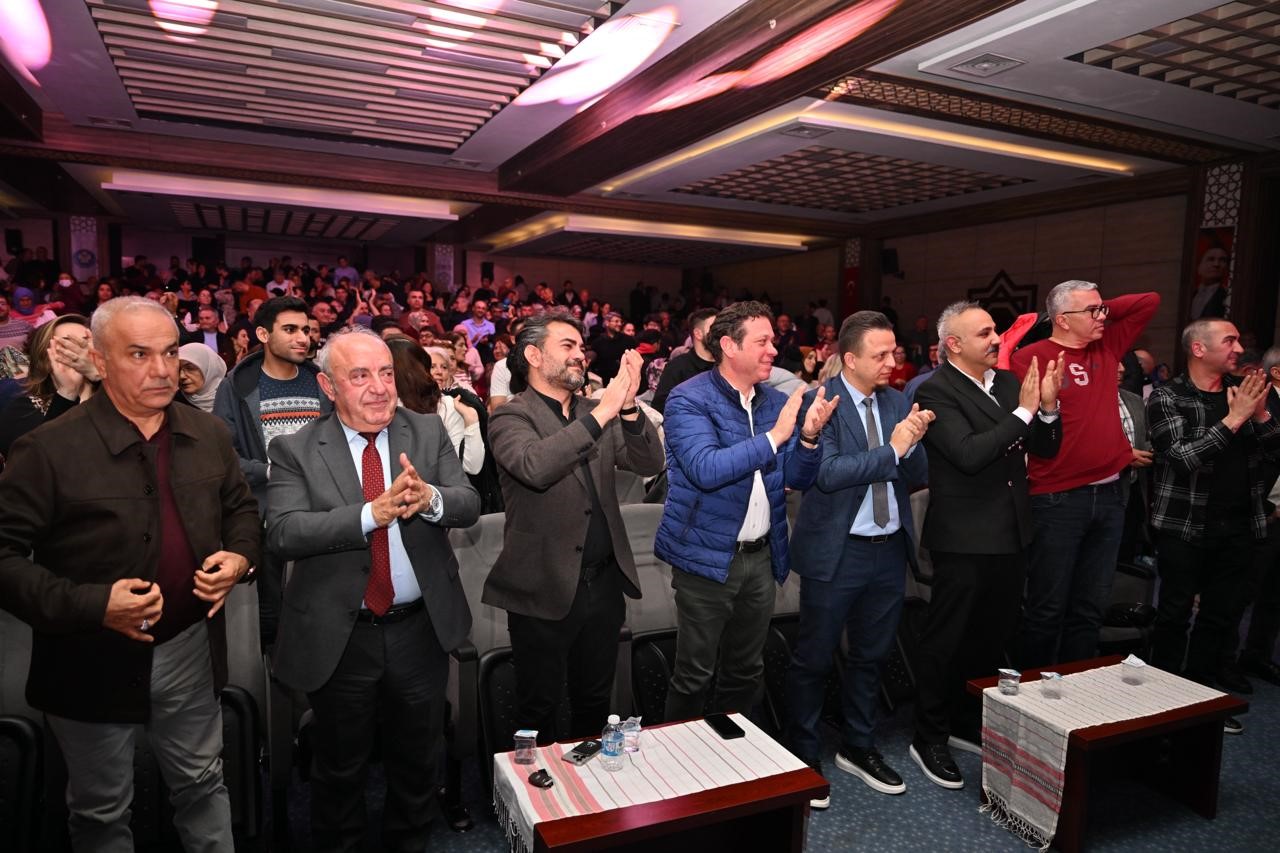 manisada ismail altunsaray ile turku dolu gece 1 qAnPRv6H