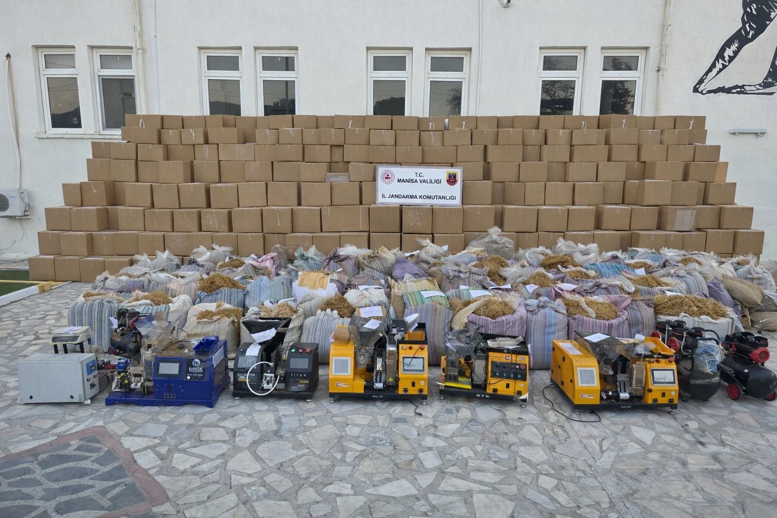 Manisa’da kaçakçılığa geçit yok 4 manisada kacakciliga gecit yok 0 KdfZ6ETU