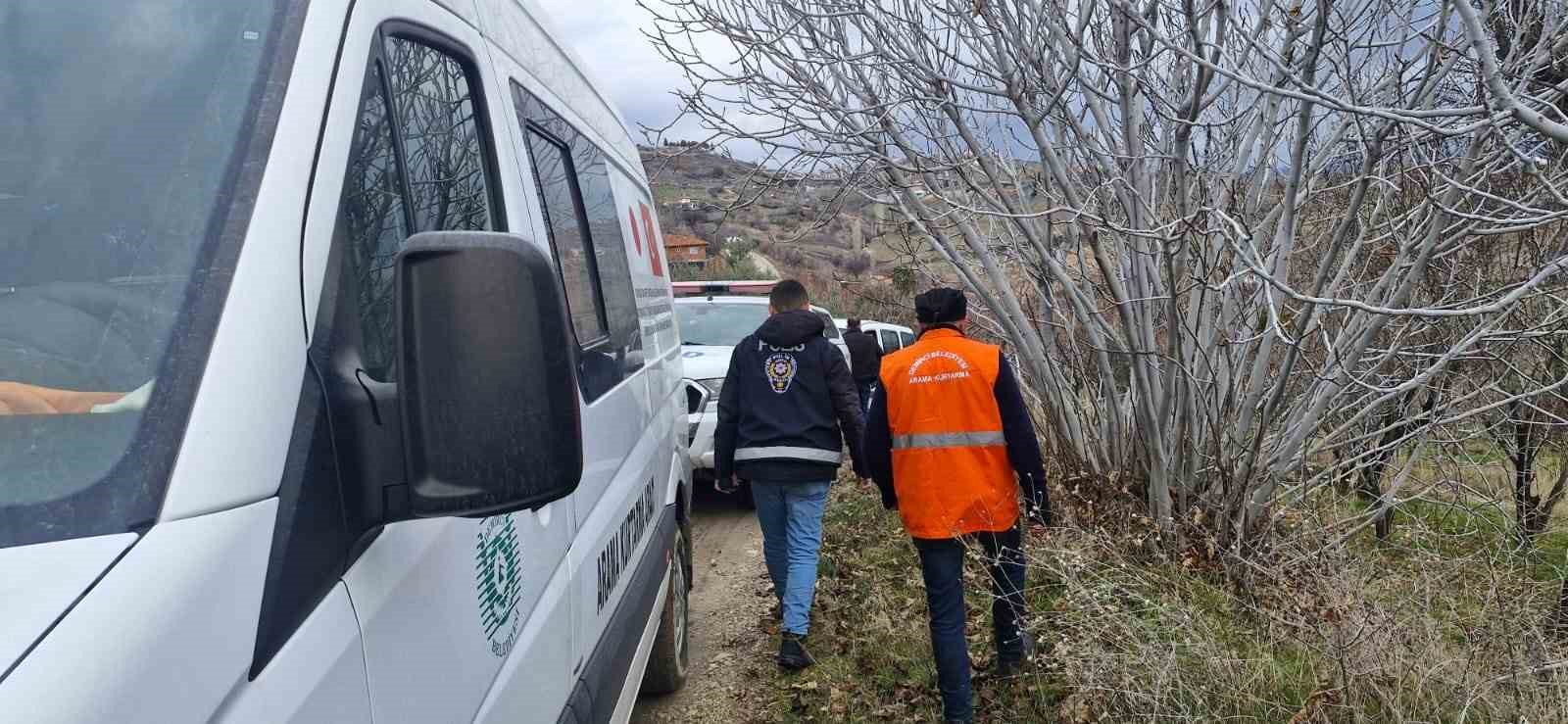 manisada kaybolan kadin icin arama calismasi ikinci gununde suruyor 1