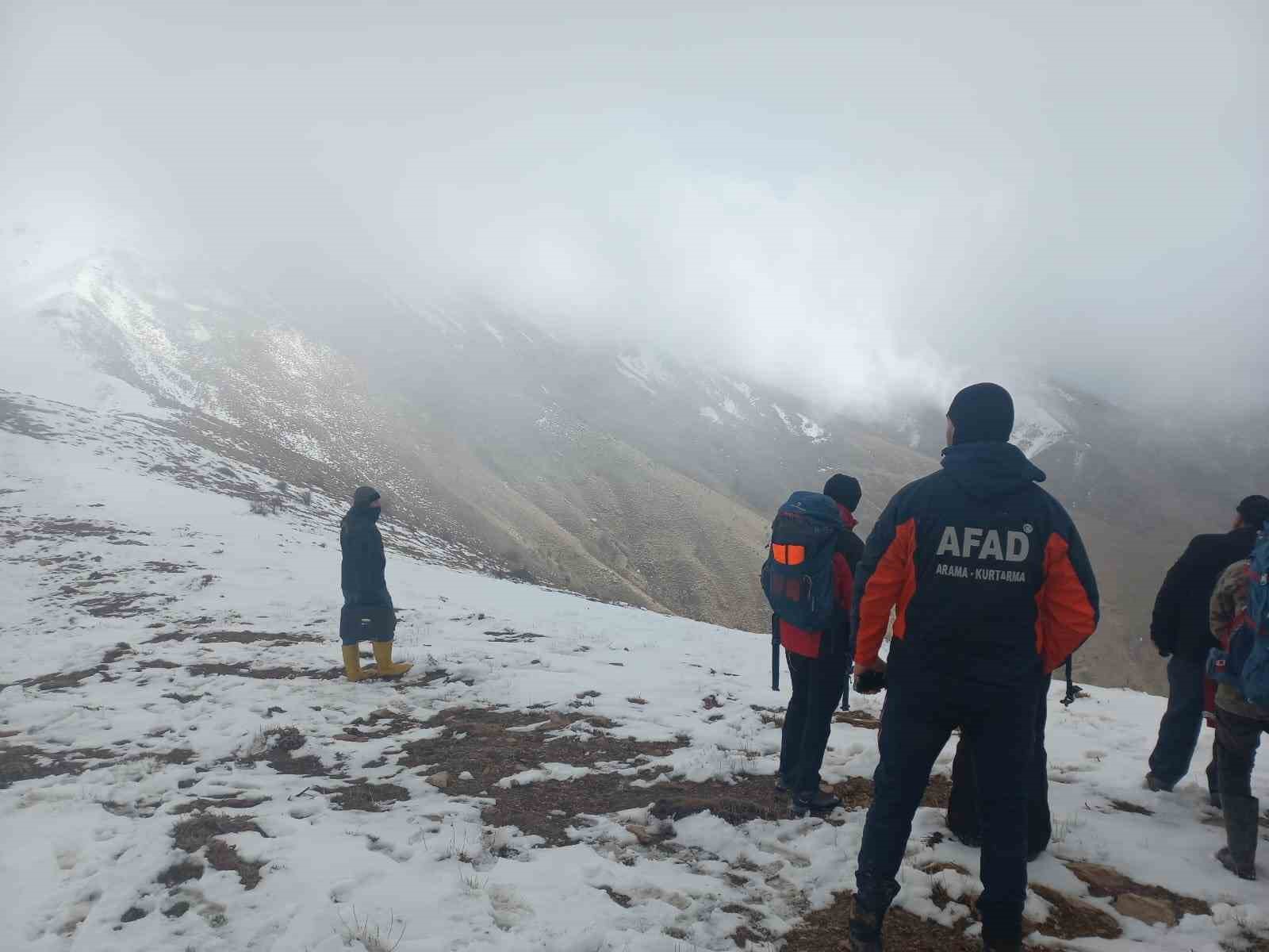manisada kayip amator dagciyi arama ve kurtarma calismalari devam ediyor 1 eOkg7SOQ