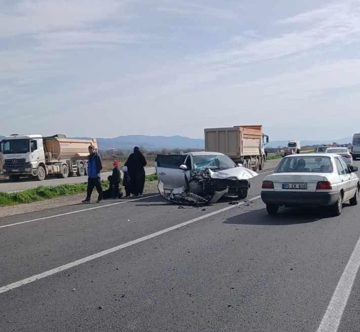 manisada korkutan kaza 1i cocuk 5 yarali 3 l4PYgpVG