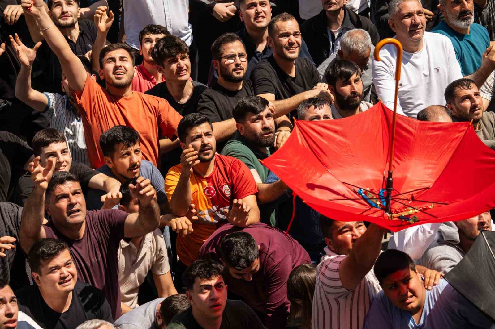Manisa’da mesir coşkusu 4 manisada mesir coskusu 0 zeNlIp3n