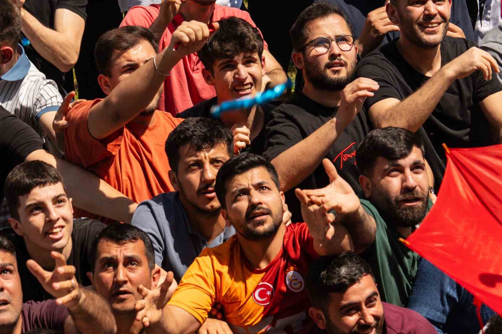 Manisa’da mesir coşkusu 18 manisada mesir coskusu 14 81ia4qri