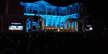 manisada-tarihi-gece-sardes-antik-kentinde-carmina-burana-ruzgari-5ICPqami.jpg