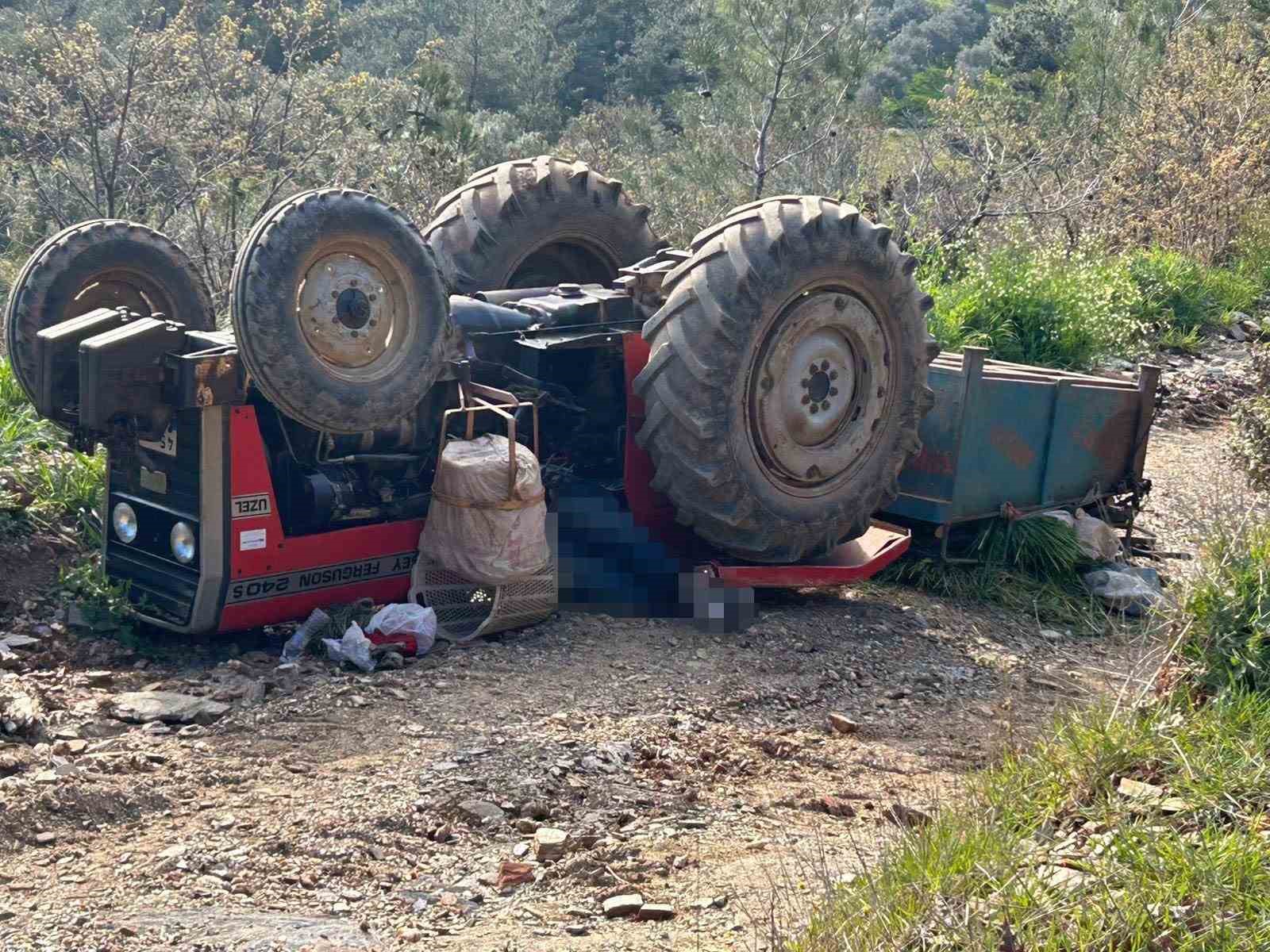 manisada traktor devrildi 3 olu 0 sPHGJv1H