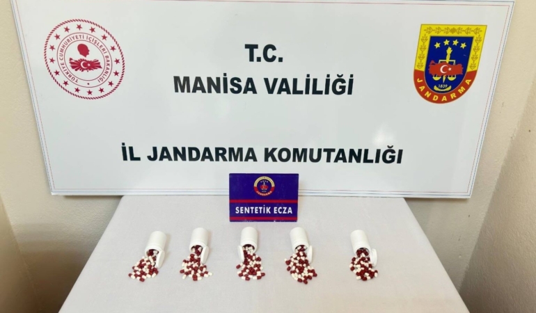 manisada-uyusturucu-operasyonu-290-adet-hap-ele-gecirildi-nbRYJ8gn.jpg