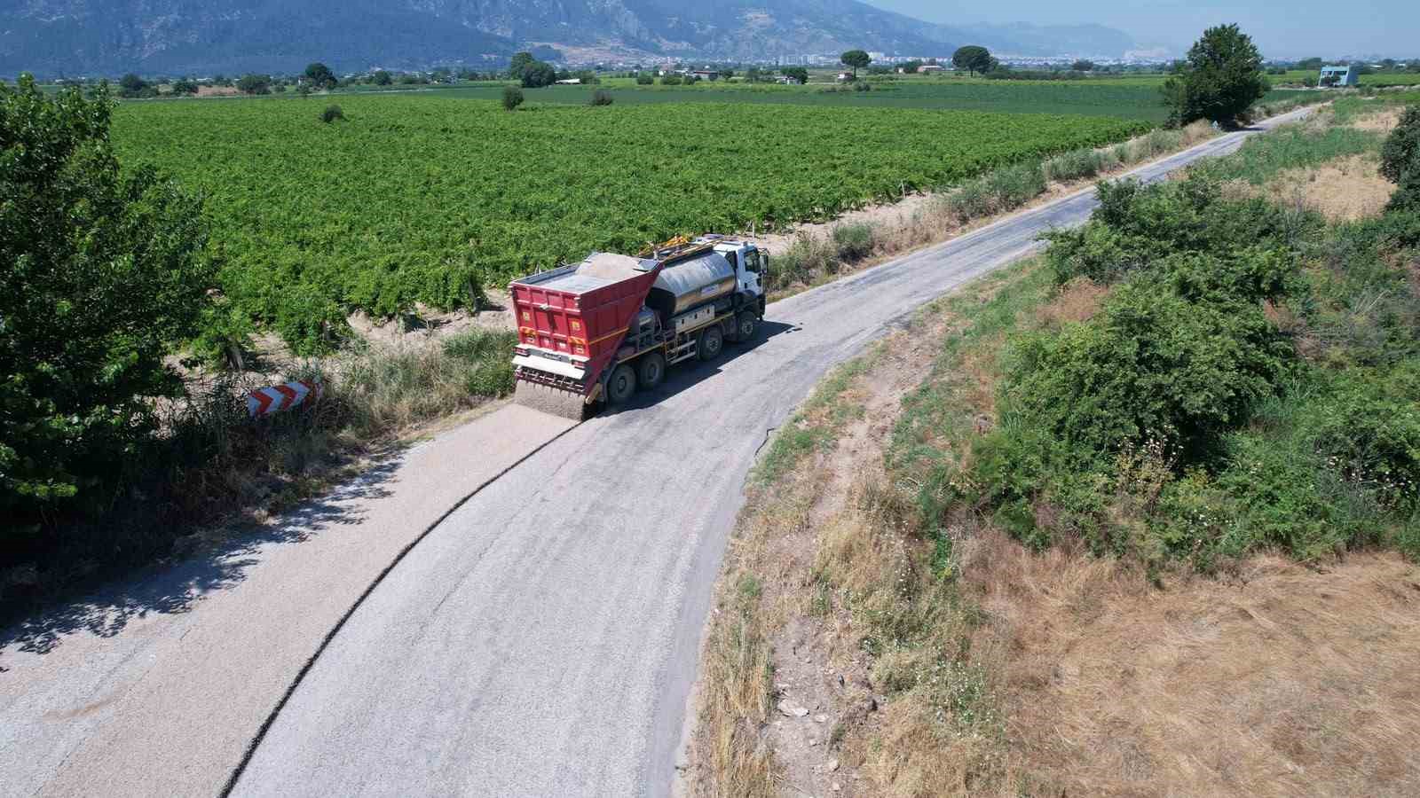 Manisa’da yollar yenileniyor 7 manisada yollar yenileniyor 3 Zntyh4TE