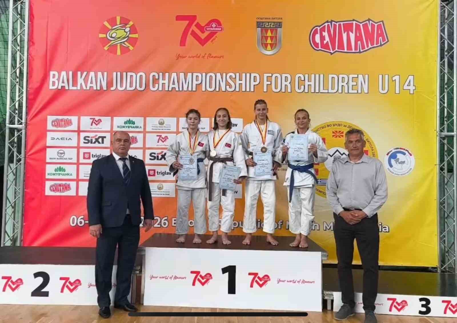Manisalı sporcu, Balkan Şampiyonu oldu 6 manisali sporcu balkan sampiyonu oldu 2 tCEqanKI