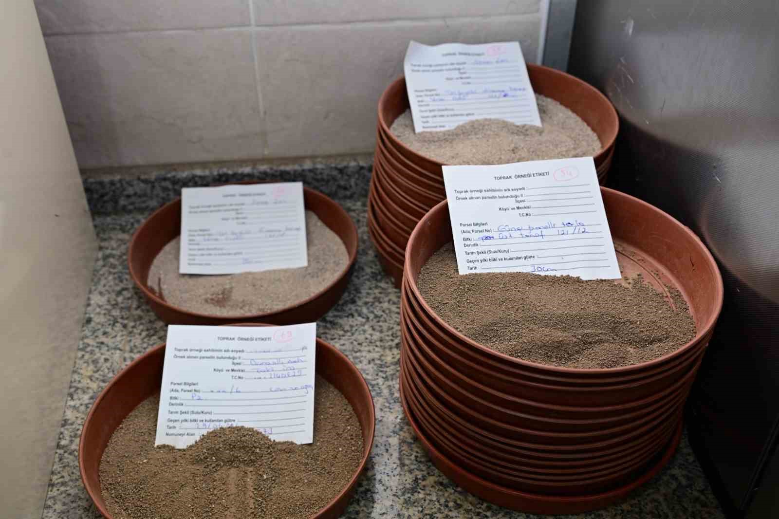 Manisalı üreticilere bilimsel destek 5 manisali ureticilere bilimsel destek 1 f1kJ3ieH