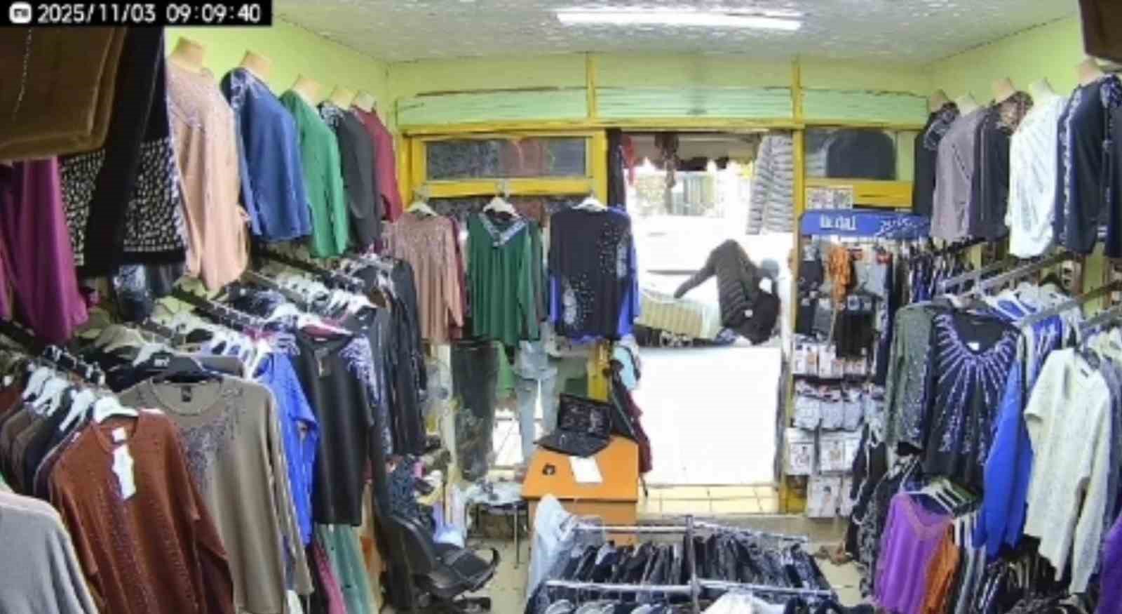 mankenin ustundeki 1000 tllik montu kendi maliymis gibi gitti 1 5K7kjE9z