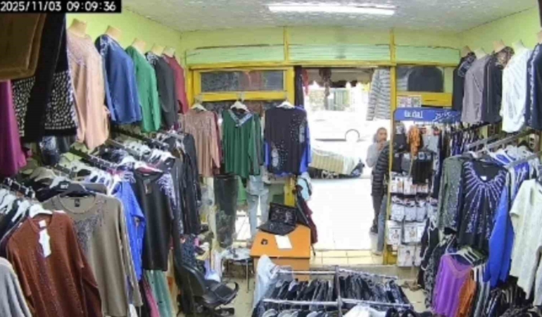 mankenin-ustundeki-1000-tllik-montu-kendi-maliymis-gibi-gitti-PEd7VmSS.jpg