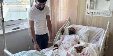 mantar-toplarken-ayi-saldirisina-ugradi-kollariyla-basini-siper-ederek-hayatta-kaldi-pSZ7jrv6.jpg