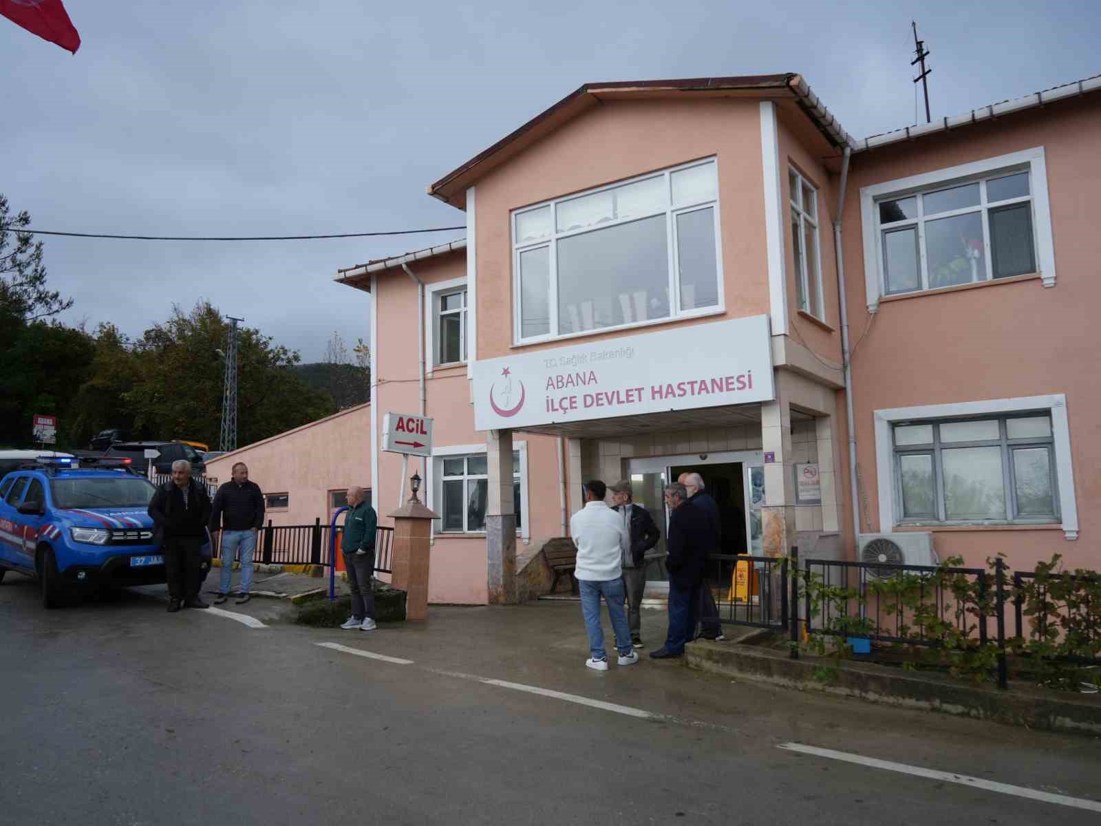 mantar toplarken ayinin saldirisina ugrayan imam yaralandi 5 ZUaEkJtX