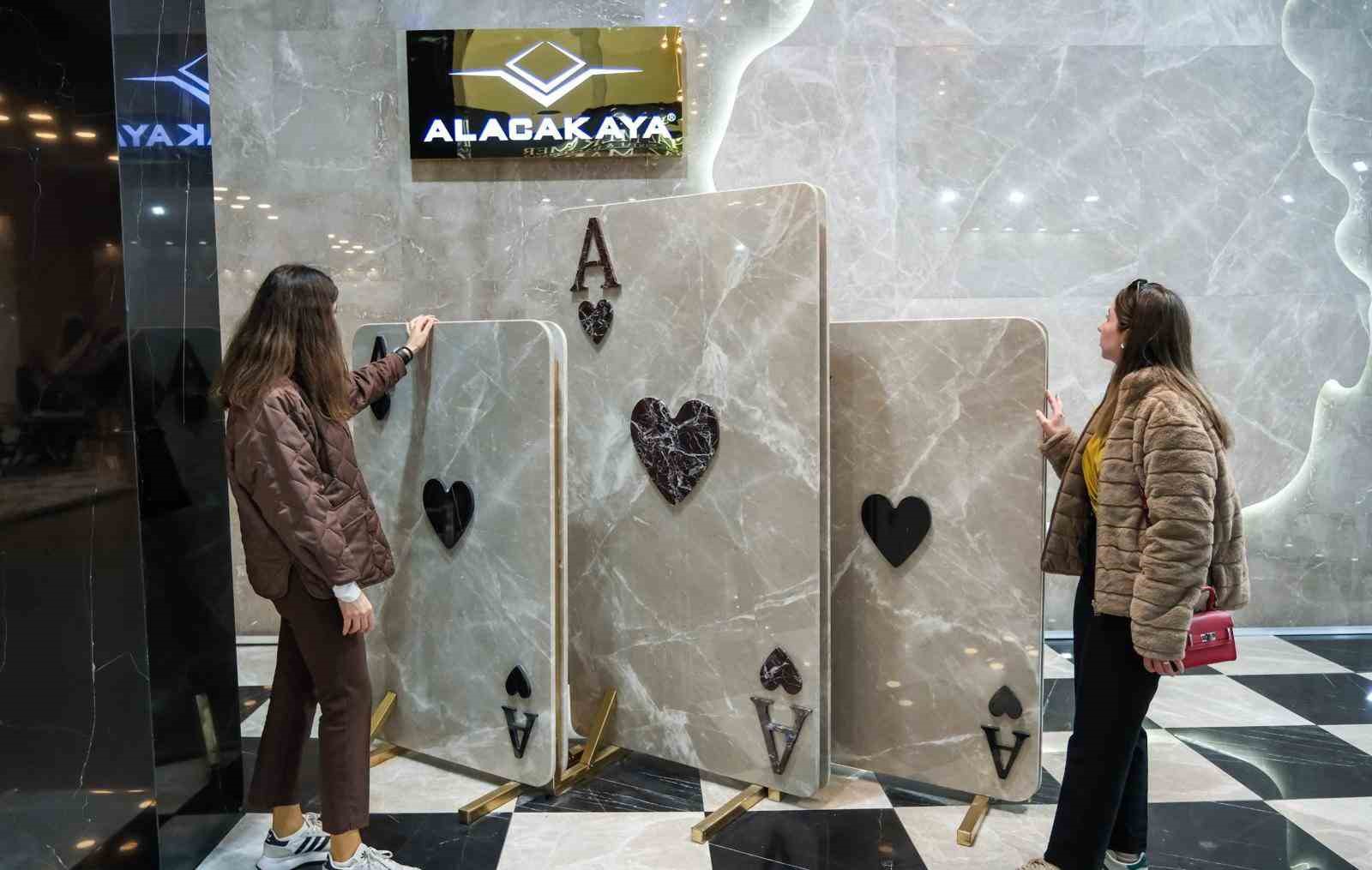 marble izmiri 50 bini askin kisi ziyaret etti 4 QyeqYgGC