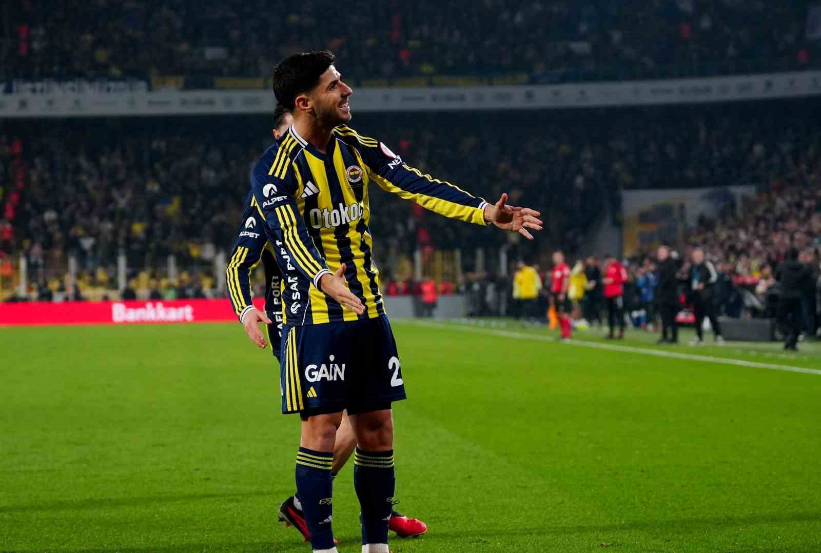 marco asensio sari lacivertli formayla 9 golune ulasti 1 QMPZvEXg