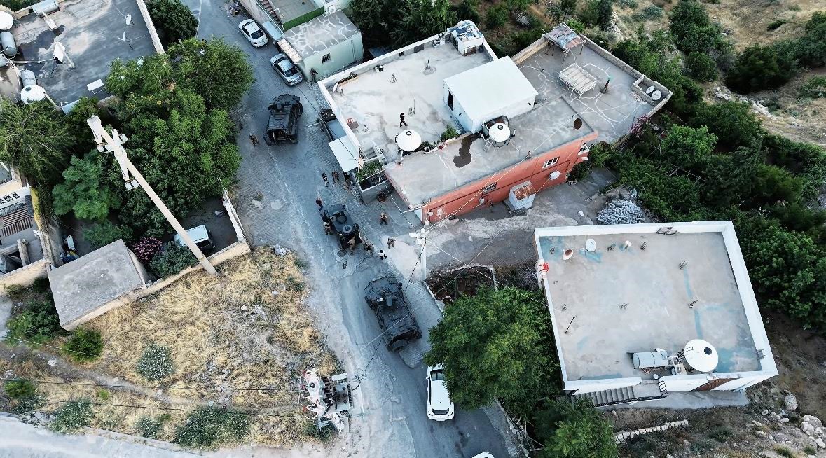 Mardin merkezli 7 ilde yasa dışı bahis ve dolandırıcılık operasyonu: 10 milyarlık işlem hacmi belirlendi 6 mardin merkezli 7 ilde yasa disi bahis ve dolandiricilik operasyonu 10 milyarlik islem hacmi 3a2UBtS8