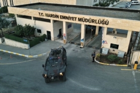 Cezaevindeki ağabeyi için istediği şarkı çalmayınca kalabalığa ateş açmış 1 thumbnail
